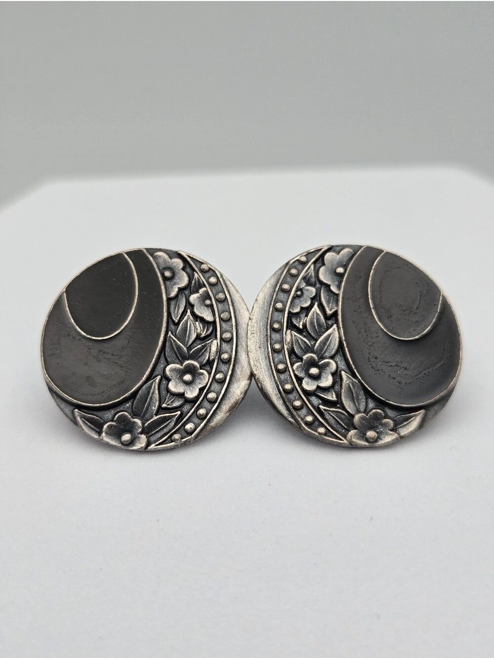 Vintage Duri Art Deco Revival Flower Earrings Silver Tone Black Onyx Style Signe